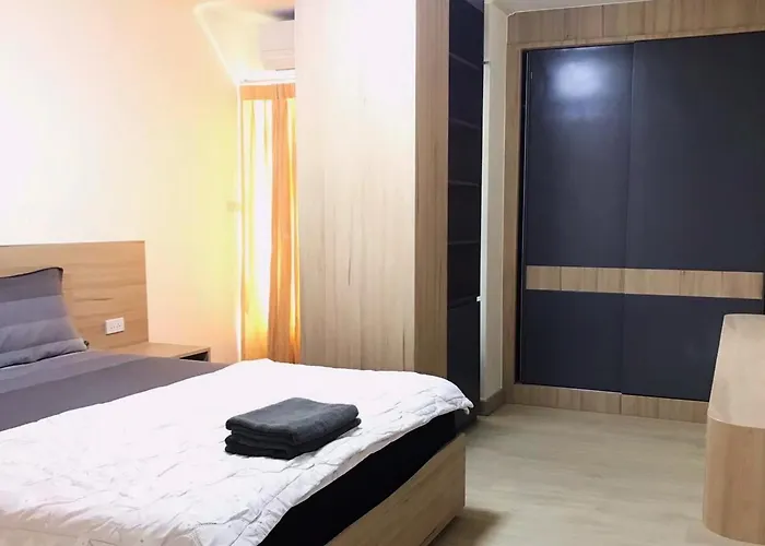 Charming Resident Sukhumvit 22 Phrom Phong